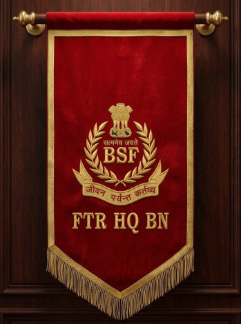 T FLAG FTR HQ BN